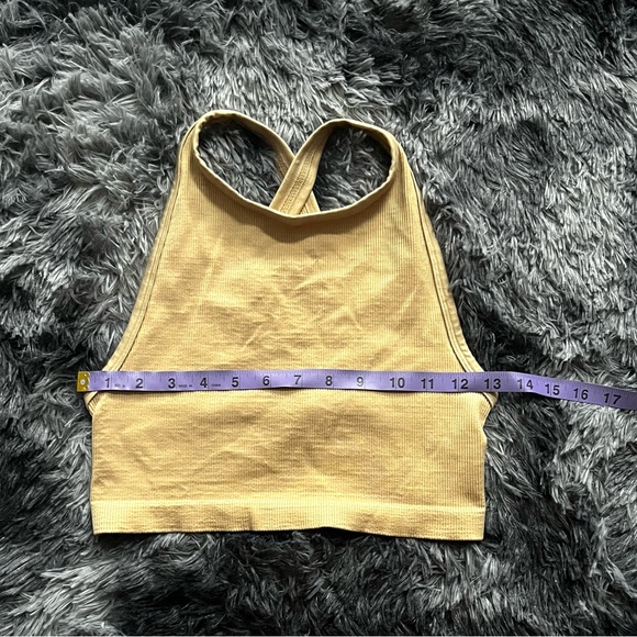 TNA Ribbed Cropped Cross Back Tank Top Size Medium - Picture 5 of 6